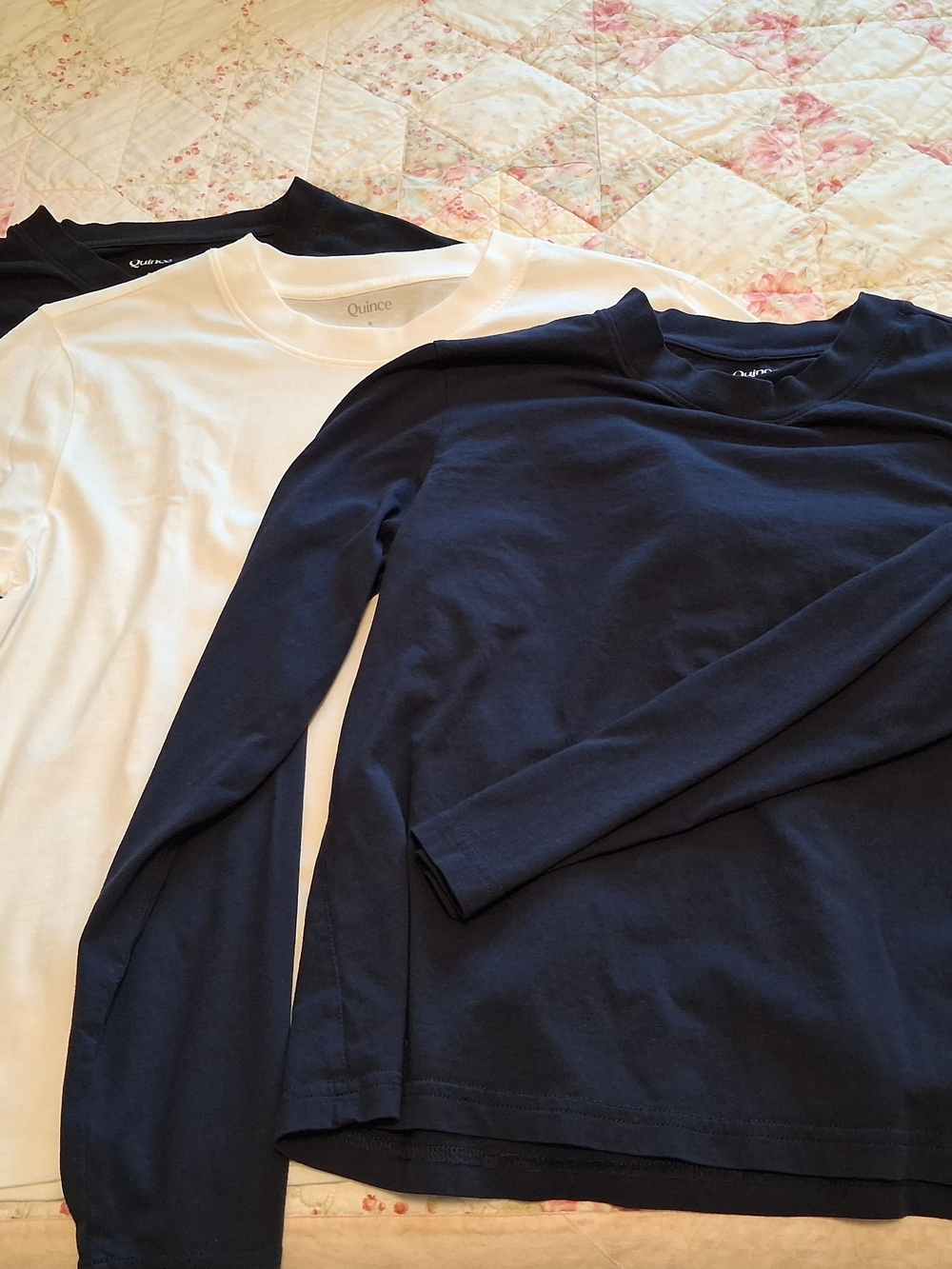 Quince Womens Relaxed Crewneck Long Sleeve Tee Lot Sale In Size Small X3 Colors
